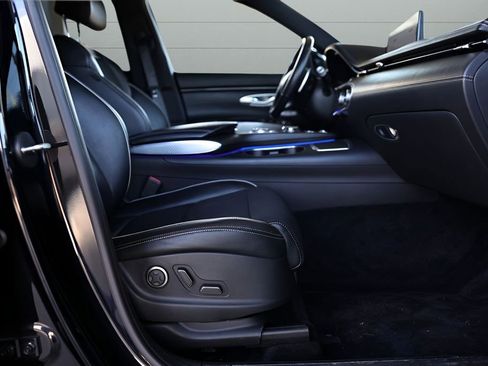 Used 2023 Genesis GV70 2.5T w/ Sport Prestige Package image 68