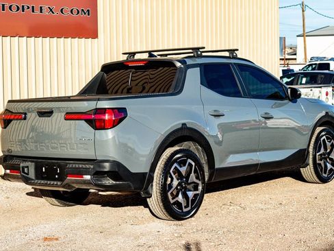 Used 2022 Hyundai Santa Cruz Limited image 3