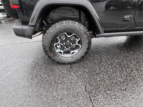 New 2022 Jeep Wrangler Unlimited Rubicon 4xe w/ Cold Weather Group image 9