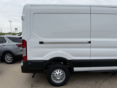 New 2025 Ford Transit 350 148 Medium Roof AWD w/ Load Area Protection Package image 32