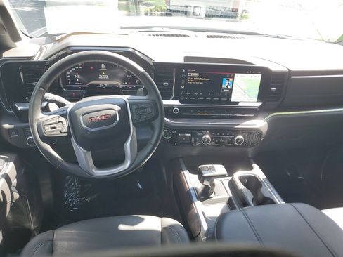 Certified 2024 GMC Sierra 1500 SLT w/ SLT Premium Plus Package AWD/4WD image 17