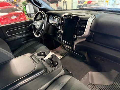 Certified 2024 RAM 2500 Big Horn w/ Sport Appearance Package AWD/4WD image 10