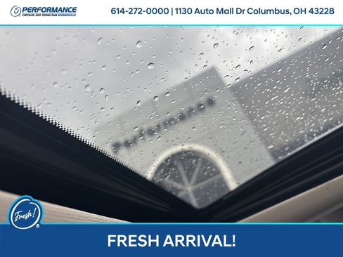 Used 2016 Jeep Cherokee Latitude w/ Comfort/Convenience Group image 26