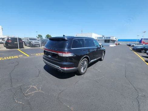 Used 2021 Lincoln Aviator Reserve w/ Equipment Group 201A AWD/4WD image 16