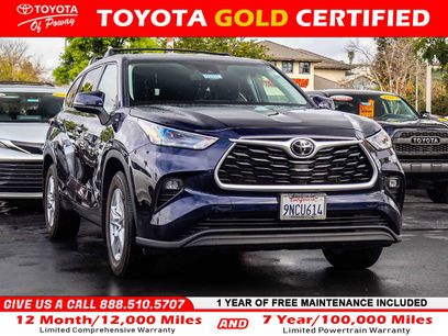 Certified 2024 Toyota Highlander LE