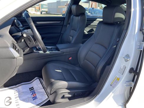 Used 2022 Honda Accord Sport image 13