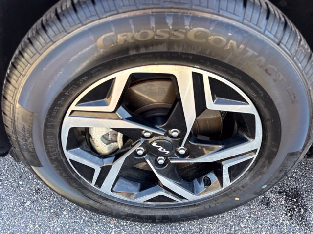 Used 2025 Kia Sportage LX AWD/4WD image 10