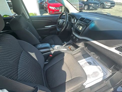 Used 2017 Dodge Journey SE FWD image 28