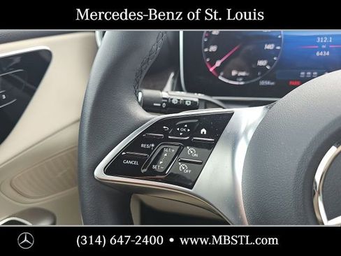 Used 2026 Mercedes-Benz GLC 300 4MATIC image 20