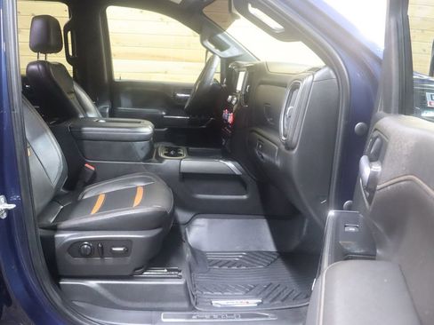 Used 2020 GMC Sierra 2500 AT4 w/ AT4 Preferred Package image 71