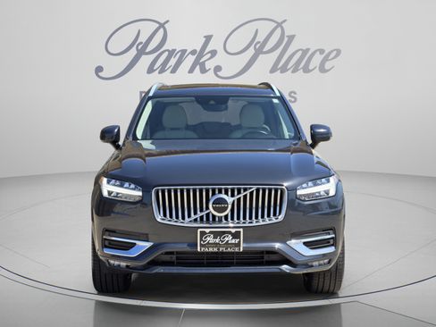 Certified 2022 Volvo XC90 T6 Inscription AWD/4WD image 9