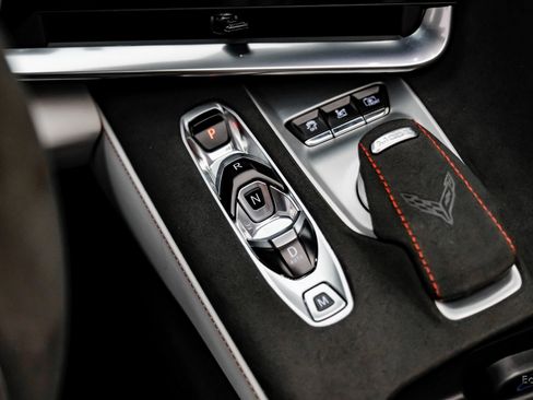 Used 2023 Chevrolet Corvette Stingray Premium Cpe w/ Z51 Performance Package image 65