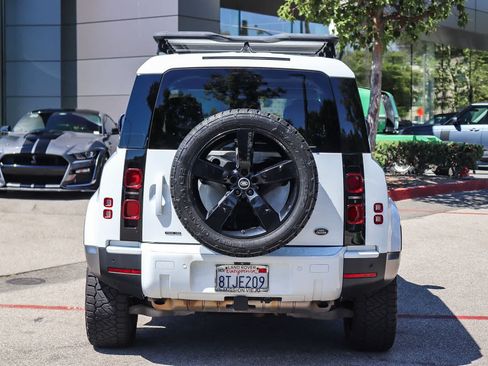 Used 2020 Land Rover Defender 110 HSE AWD/4WD image 5