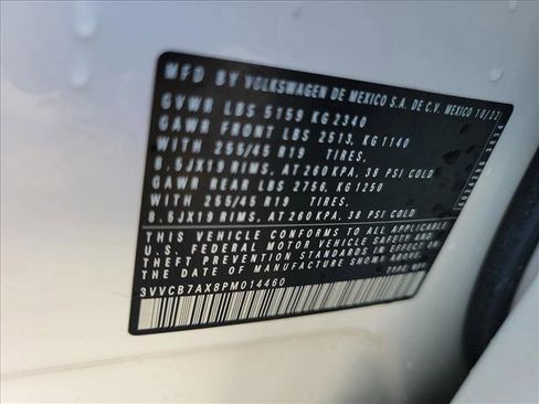 Used 2023 Volkswagen Tiguan SE R-Line image 22