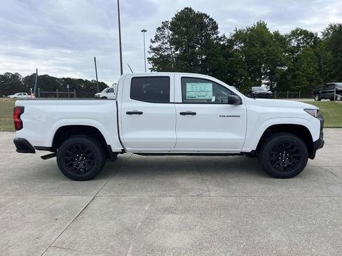 New 2026 Chevrolet Colorado W/T RWD image 6