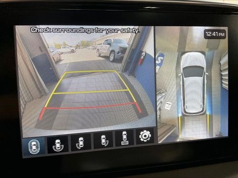 Used 2020 Hyundai Santa Fe Limited AWD/4WD image 20