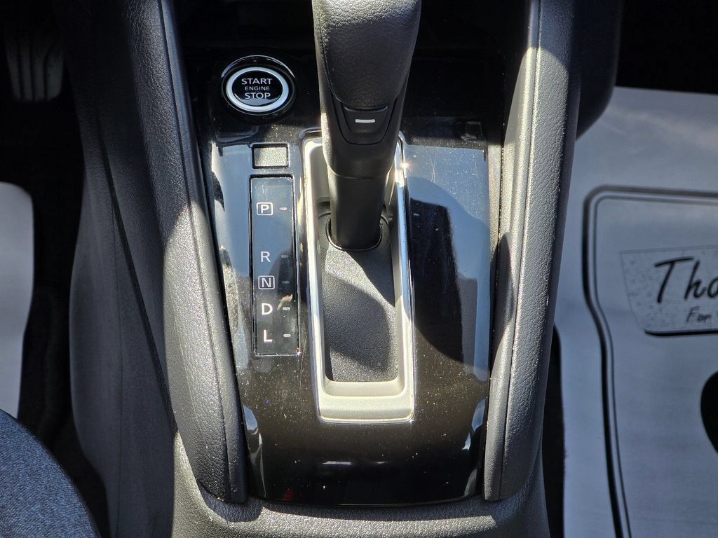 Used 2023 Nissan Versa SV FWD image 18