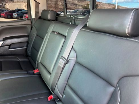 Used 2018 Chevrolet Silverado 1500 LTZ Z71 w/ Redline Edition image 21