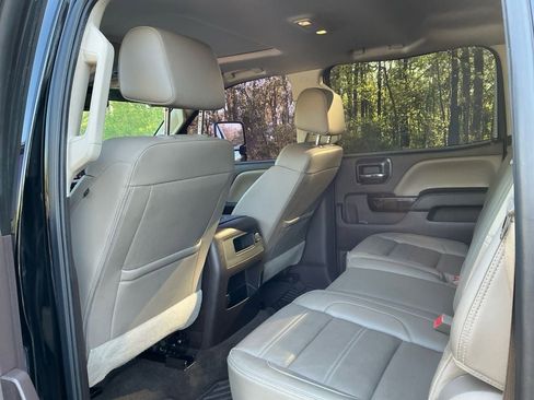 Used 2016 GMC Sierra 2500 Denali w/ Duramax Plus Package AWD/4WD image 20