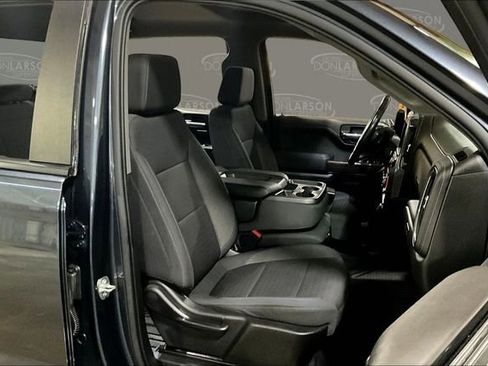 Used 2021 Chevrolet Silverado 1500 LT image 16