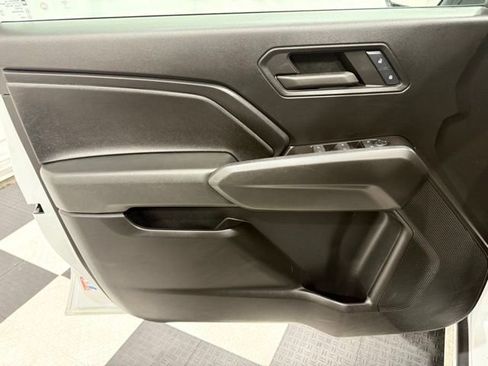 Used 2024 Chevrolet Colorado Trail Boss image 13