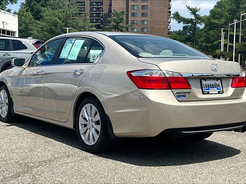 Used 2013 Honda Accord EX image 12