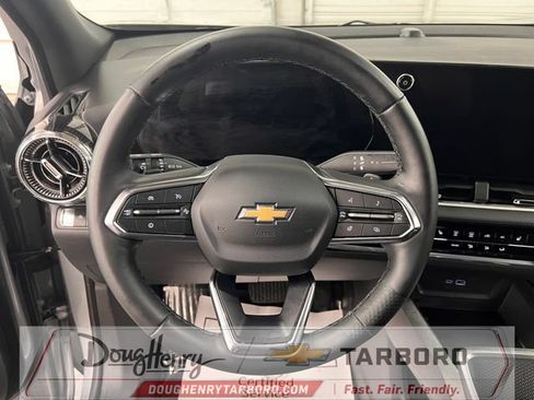 Used 2025 Chevrolet Equinox LT FWD image 41