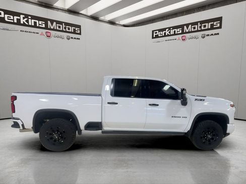 Used 2024 Chevrolet Silverado 2500 LTZ w/ LTZ Plus Package AWD/4WD image 6