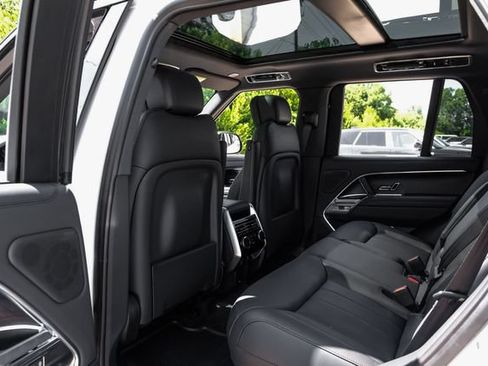 New 2026 Land Rover Range Rover SE AWD/4WD image 49