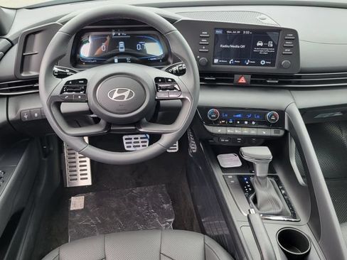 New 2026 Hyundai Elantra SEL Sport FWD image 6