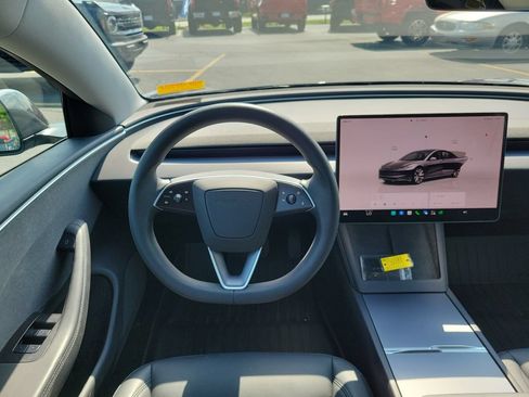 Used 2025 Tesla Model 3 Long Range RWD image 11