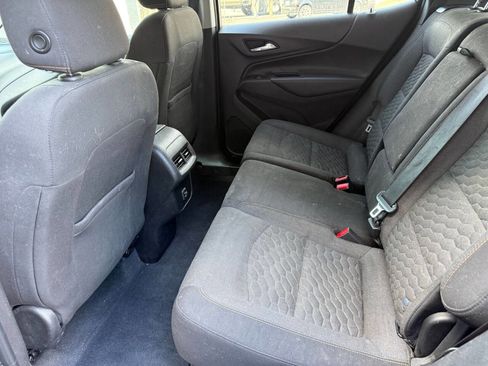 Used 2020 Chevrolet Equinox LT image 10