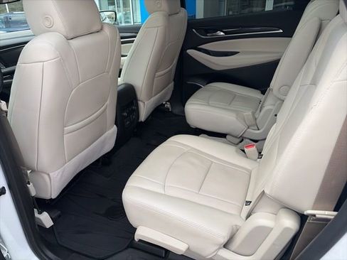 Used 2023 Buick Enclave Essence w/ Experience Buick Package image 10