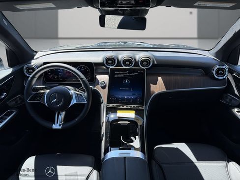 New 2026 Mercedes-Benz GLC 300 4MATIC image 7