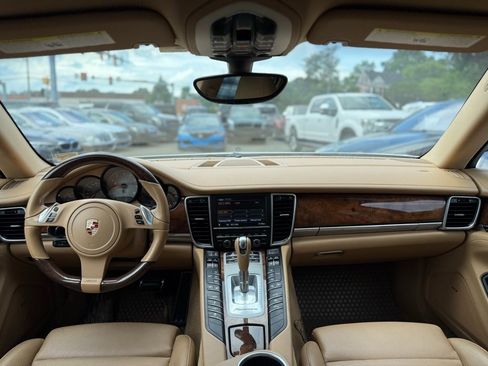 Used 2012 Porsche Panamera S image 15