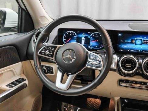 Certified 2022 Mercedes-Benz GLB 250 image 16