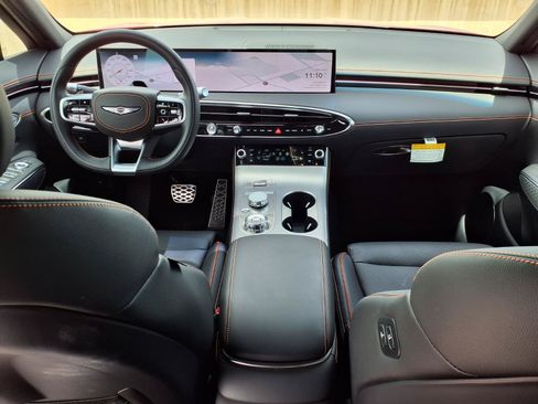 Certified 2026 Genesis GV70 2.5T Sport Prestige AWD/4WD image 20