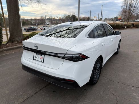 New 2026 Nissan Sentra SV w/ SV Convenience Package image 7
