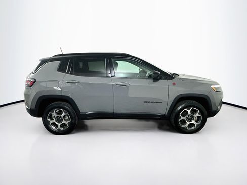 Used 2022 Jeep Compass Trailhawk w/ Trailhawk Elite Group AWD/4WD image 10