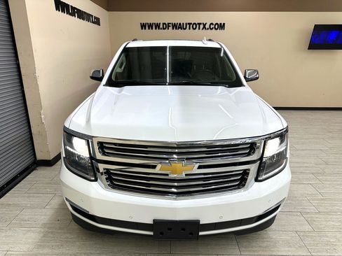 Used 2018 Chevrolet Suburban Premier image 4