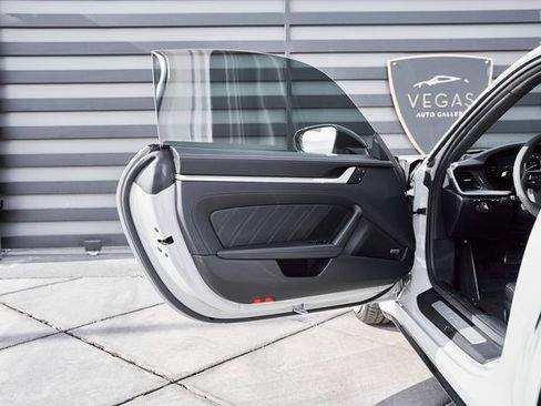 Used 2024 Porsche 911 Turbo image 24