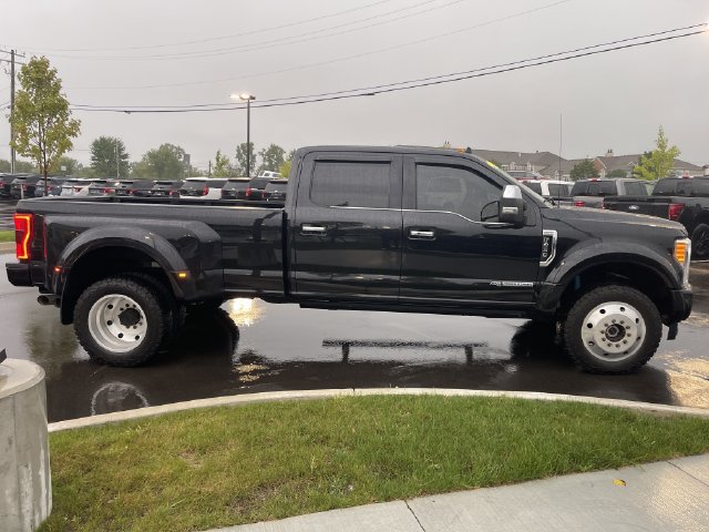 Certified 2019 Ford F450 Platinum w/ Platinum Ultimate Package AWD/4WD image 6