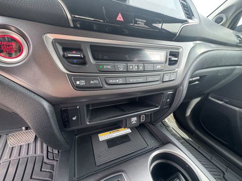 Used 2021 Honda Pilot Special Edition image 25