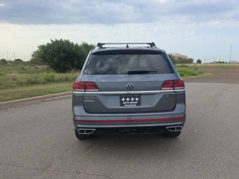 Used 2023 Volkswagen Atlas SEL Premium AWD/4WD image 7