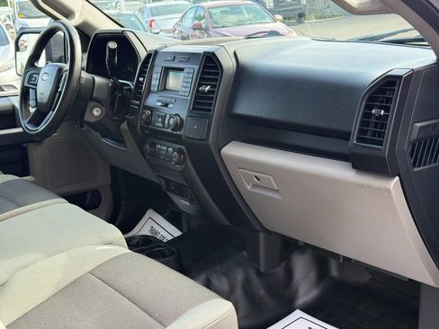 Used 2017 Ford F150 XL w/ Equipment Group 101A Mid RWD image 18