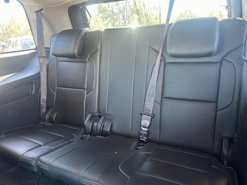 Used 2019 GMC Yukon Denali w/ Open Road Package image 32