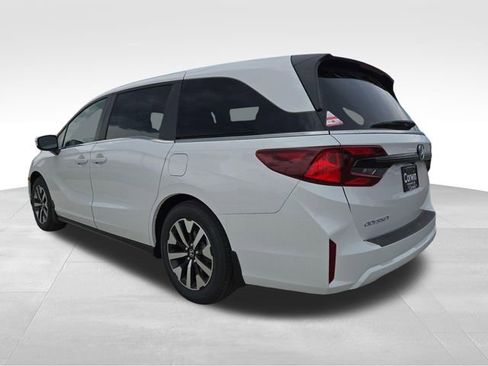 New 2026 Honda Odyssey EX-L image 11