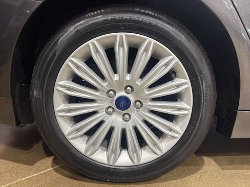 Used 2016 Ford Fusion SE image 34