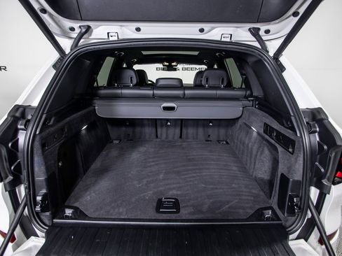Used 2025 BMW X5 sDrive40i w/ M Sport Package RWD image 15