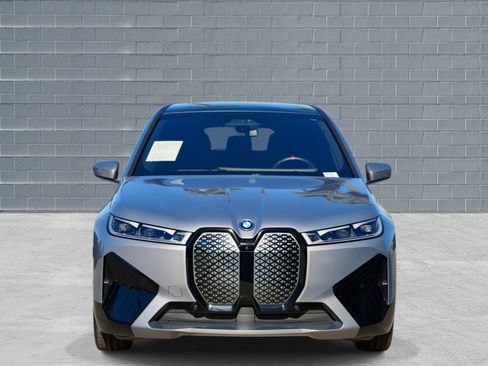 Used 2025 BMW iX M60 image 2